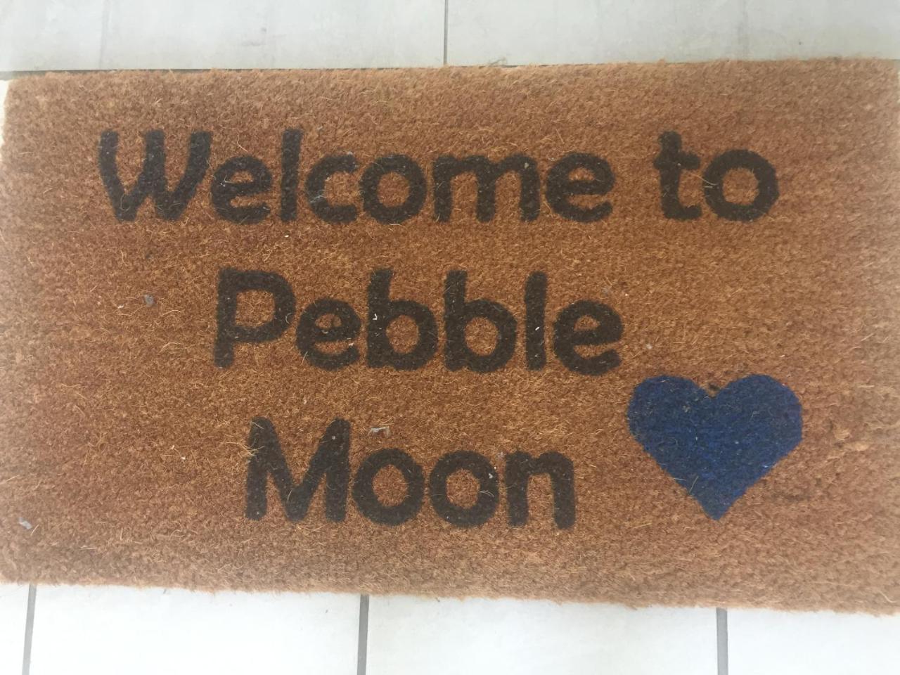 Pebble Moon Holiday Flat Strand Extérieur photo